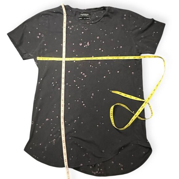 PACSUN Men’s Black Distressed Longer Fit T-Shirt Size Medium - Picture 5 of 5